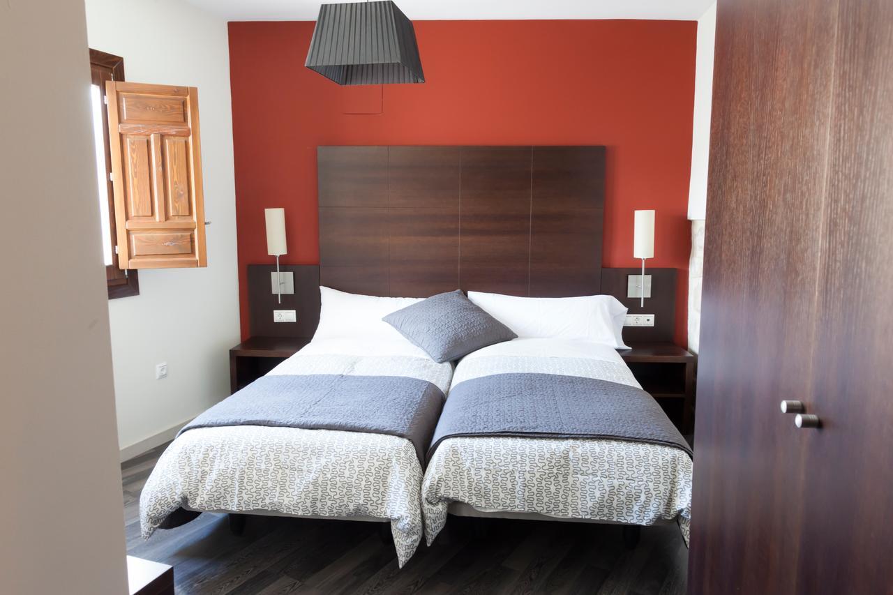 Apartamentos Sol De Mayo Úbeda Exterior foto